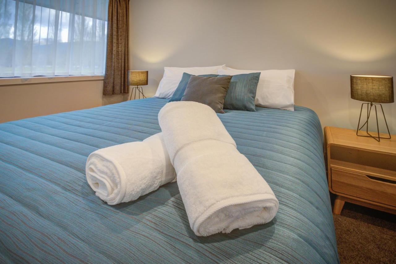 Dusky Motels Te Anau Dış mekan fotoğraf