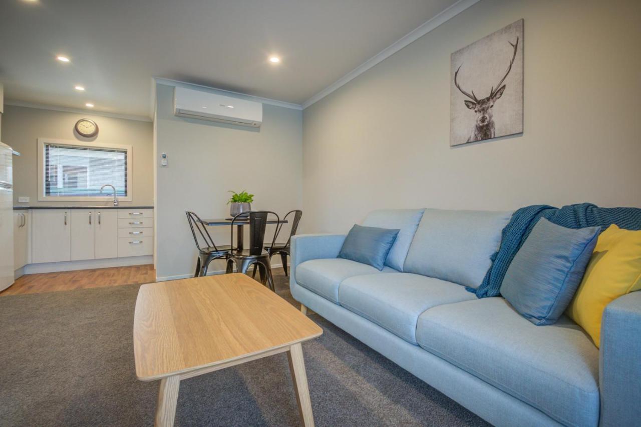 Dusky Motels Te Anau Dış mekan fotoğraf
