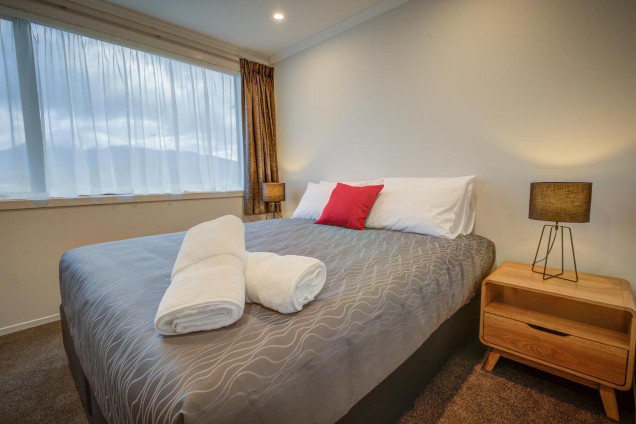 Dusky Motels Te Anau Dış mekan fotoğraf